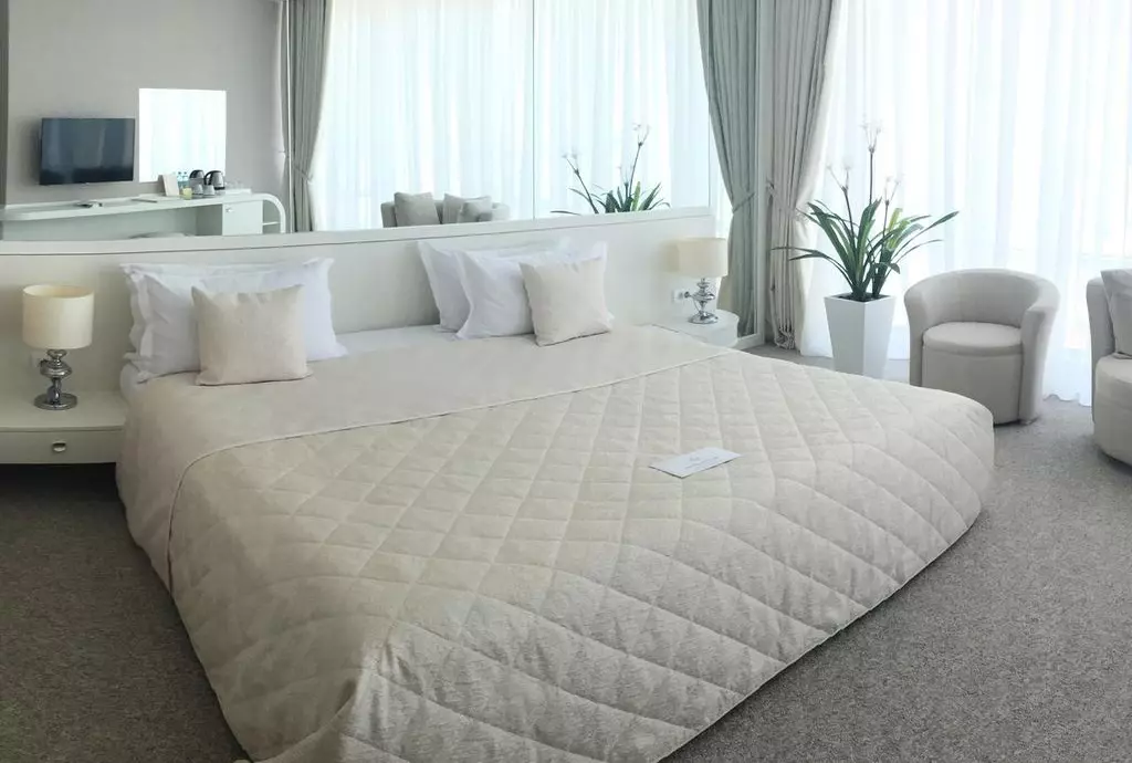 hotel qafqaz sahil baku_shabavizparvaz_19.jpg